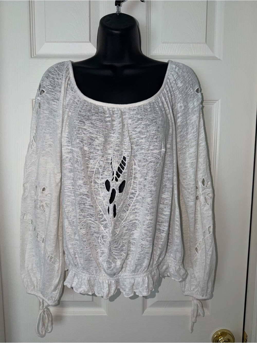 Free People White Boho Cut Outs Embroidery Long Sleeve Blouse